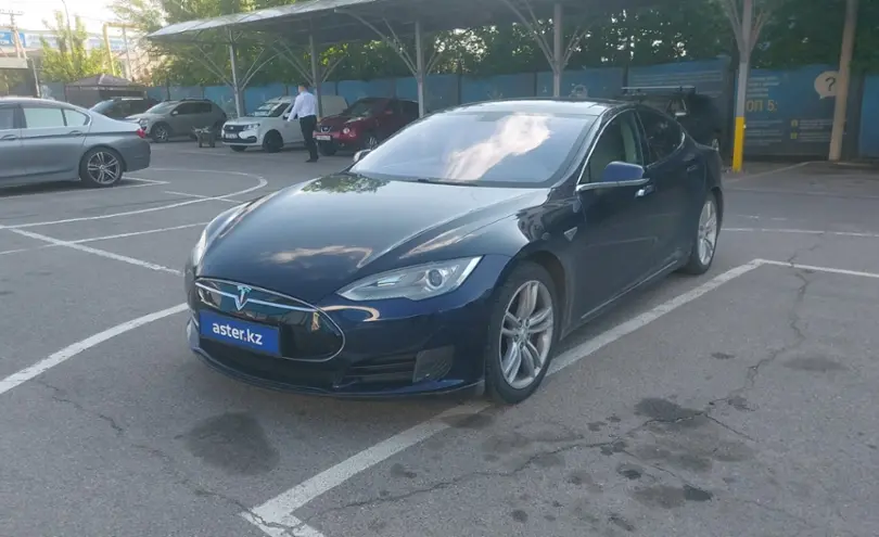 Tesla Model S 2013 года за 11 000 000 тг. в Алматы