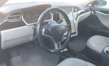 Tesla Model S 2013 года за 11 000 000 тг. в Алматы фото 5