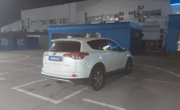Toyota RAV4 2017 года за 9 000 000 тг. в Алматы фото 3