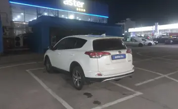 Toyota RAV4 2017 года за 9 000 000 тг. в Алматы фото 4
