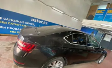 Skoda Superb 2018 года за 8 500 000 тг. в Астана фото 4