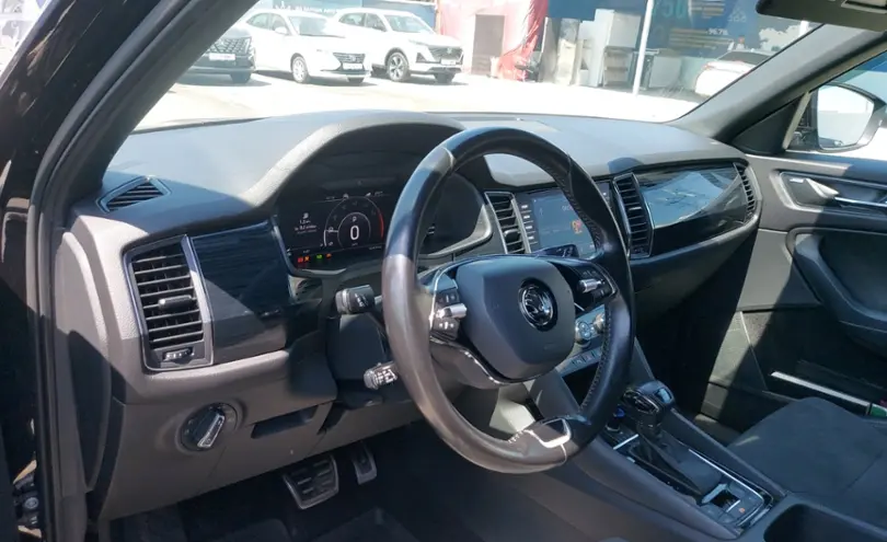 Skoda Kodiaq 2020 года за 13 500 000 тг. в Шымкент фото 5