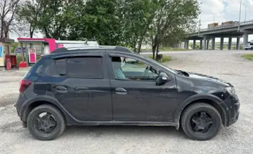 Renault Sandero 2015 года за 2 400 000 тг. в Шымкент фото 3