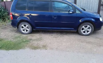 Volkswagen Touran 2005 года за 4 000 000 тг. в Астана фото 4