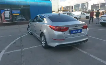 Kia K5 2014 года за 8 000 000 тг. в Алматы фото 4