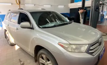 Toyota Highlander 2010 года за 11 000 000 тг. в Астана фото 3