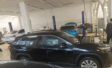Toyota RAV4 2023 года за 16 000 000 тг. в Актобе фото 4