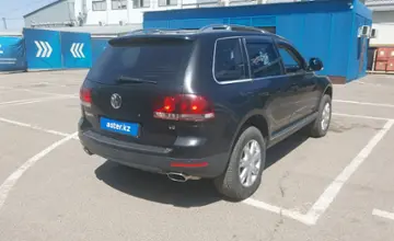 Volkswagen Touareg 2007 года за 7 000 000 тг. в Алматы фото 3