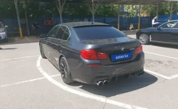 BMW 5 серии 2014 года за 11 000 000 тг. в Алматы фото 4