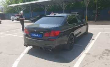 BMW 5 серии 2014 года за 11 000 000 тг. в Алматы фото 3