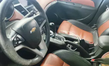 Chevrolet Cruze 2010 года за 3 200 000 тг. в Астана фото 5