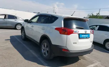 Toyota RAV4 2015 года за 11 000 000 тг. в Шымкент фото 4