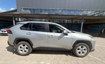 Toyota RAV4 2021 года за 15 500 000 тг. в Караганда фото 4