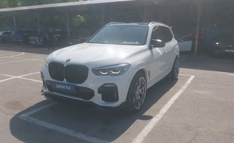 BMW X5 2019 года за 27 000 000 тг. в Алматы