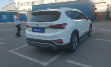 Hyundai Santa Fe 2019 года за 12 000 000 тг. в Алматы фото 3