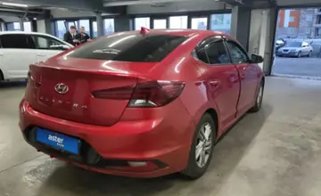 Hyundai Elantra 2019 года за 6 300 000 тг. в Астана фото 3