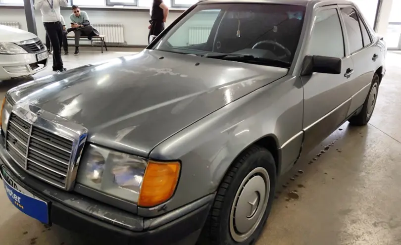 Mercedes-Benz W124 1987 года за 1 000 000 тг. в Астана