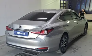 Lexus ES 2022 года за 20 500 000 тг. в Павлодар