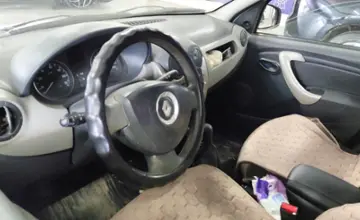 Renault Logan 2011 года за 1 500 000 тг. в Астана фото 5