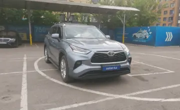 Toyota Highlander 2020 года за 20 000 000 тг. в Алматы фото 2
