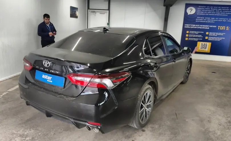 Toyota Camry 2021 года за 11 500 000 тг. в Астана фото 3