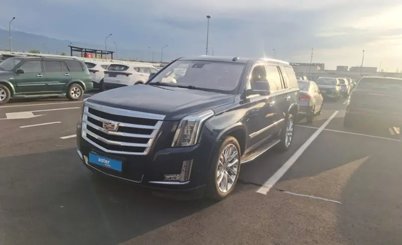 Cadillac Escalade 2019 года за 14 000 000 тг. в Алматы