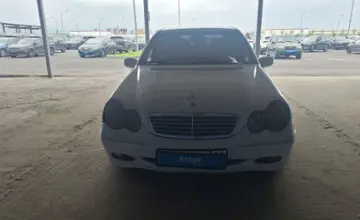Mercedes-Benz C-Класс 2001 года за 2 000 000 тг. в Алматы фото 2