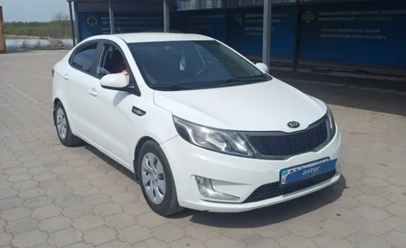 Kia Rio 2014 года за 4 800 000 тг. в Караганда фото 3