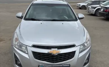 Chevrolet Cruze 2014 года за 4 500 000 тг. в Уральск фото 2
