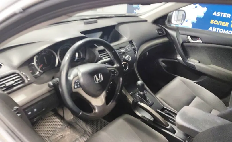 Honda Accord 2010 года за 7 500 000 тг. в Астана фото 5