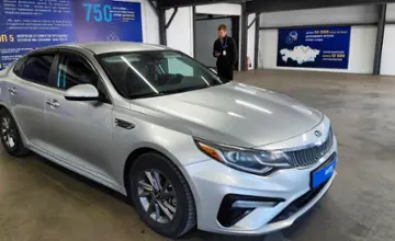 Kia Optima 2019 года за 8 500 000 тг. в Астана фото 2