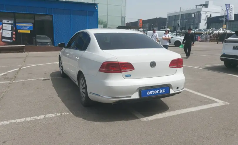 Volkswagen Passat 2013 года за 4 000 000 тг. в Алматы фото 4