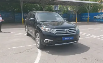 Toyota Highlander 2011 года за 13 000 000 тг. в Алматы фото 2