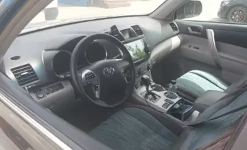 Toyota Highlander 2011 года за 13 000 000 тг. в Алматы фото 5