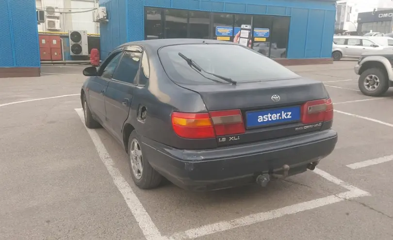 Toyota Carina E 1996 года за 800 000 тг. в Алматы фото 4