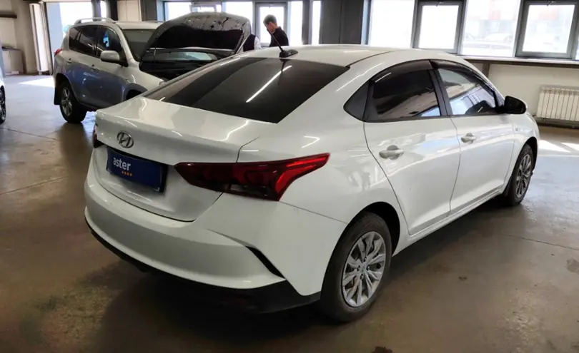Hyundai Accent 2020 года за 6 500 000 тг. в Астана фото 3