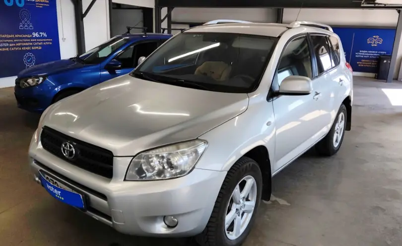 Toyota RAV4 2006 года за 6 300 000 тг. в Астана