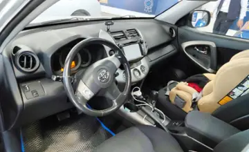 Toyota RAV4 2006 года за 6 300 000 тг. в Астана фото 5