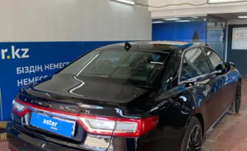 Lincoln Continental 2020 года за 15 000 000 тг. в Астана