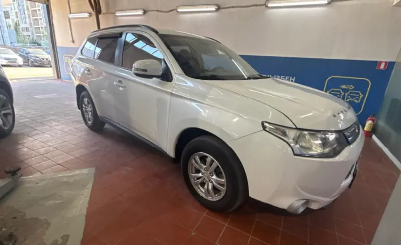 Mitsubishi Outlander 2013 года за 6 600 000 тг. в Астана фото 3