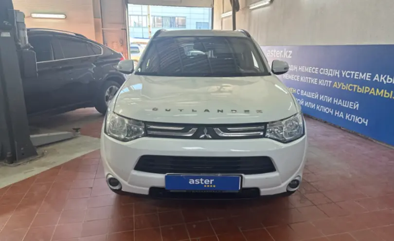 Mitsubishi Outlander 2013 года за 6 600 000 тг. в Астана фото 2