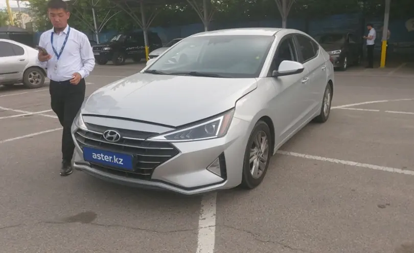 Hyundai Elantra 2019 года за 7 500 000 тг. в Алматы