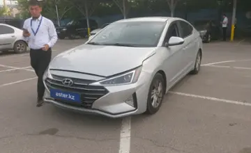 Hyundai Elantra 2019 года за 7 500 000 тг. в Алматы фото 1