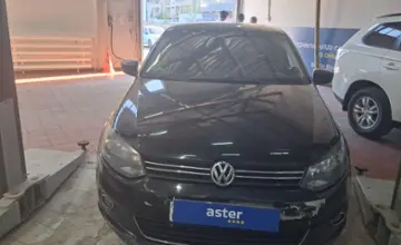 Volkswagen Polo 2014 года за 4 000 000 тг. в Астана фото 2