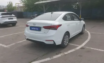 Hyundai Accent 2018 года за 6 500 000 тг. в Алматы фото 3