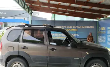 Chevrolet Niva 2015 года за 3 000 000 тг. в Талдыкорган фото 4