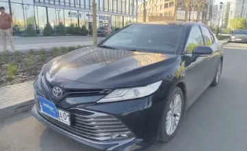 Toyota Camry 2019 года за 14 000 000 тг. в Астана фото 1