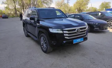 Toyota Land Cruiser 2022 года за 49 000 000 тг. в Актобе фото 3