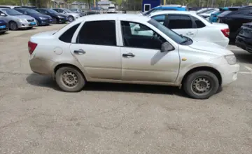 LADA (ВАЗ) Granta 2013 года за 2 000 000 тг. в Актобе фото 4