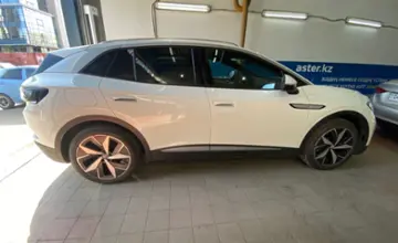 Volkswagen ID.4 2022 года за 9 500 000 тг. в Астана фото 4
